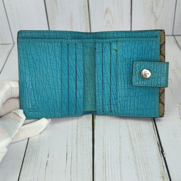 Gucci Wallet - Picture 7 of 17